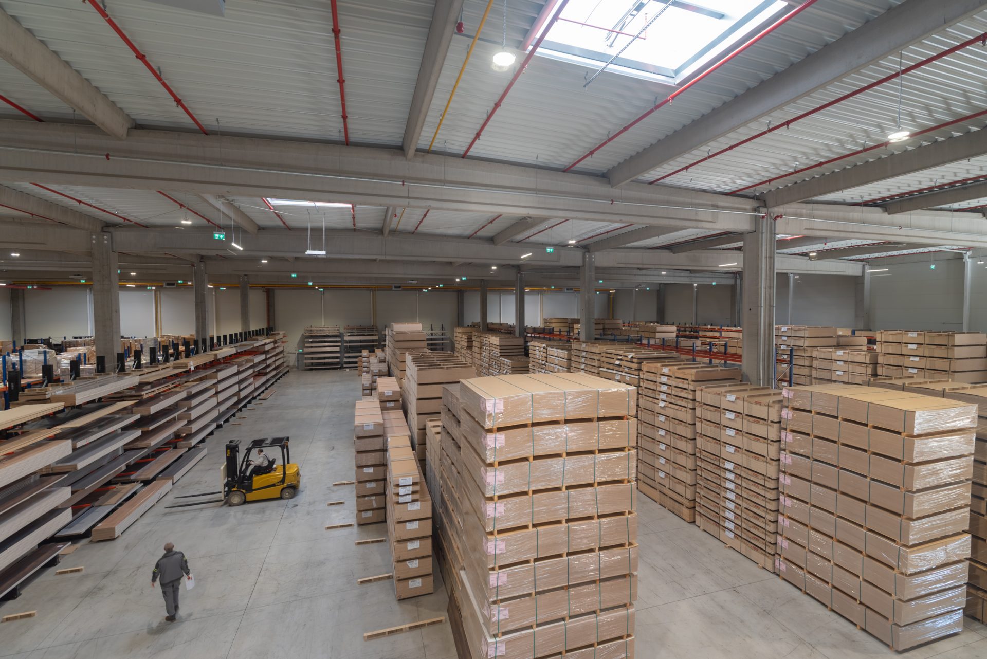 Wooden Technic Prodimpex (WTP), soluții complete pentru proiecte de mobilier premium Wooden Technic Prodimpex (WTP), soluții complete pentru proiecte de mobilier premium